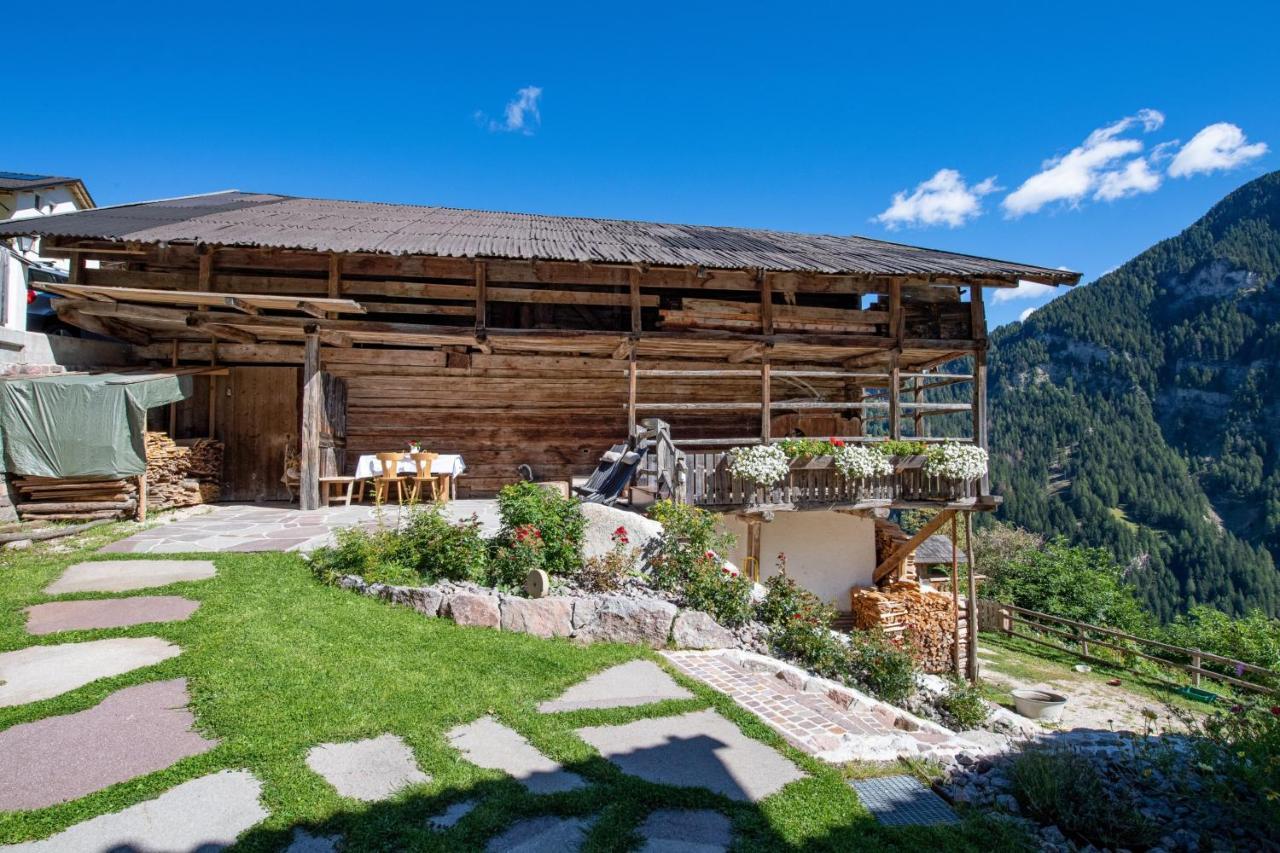 Agriturismo Apartments Tuene Ортизеи Экстерьер фото