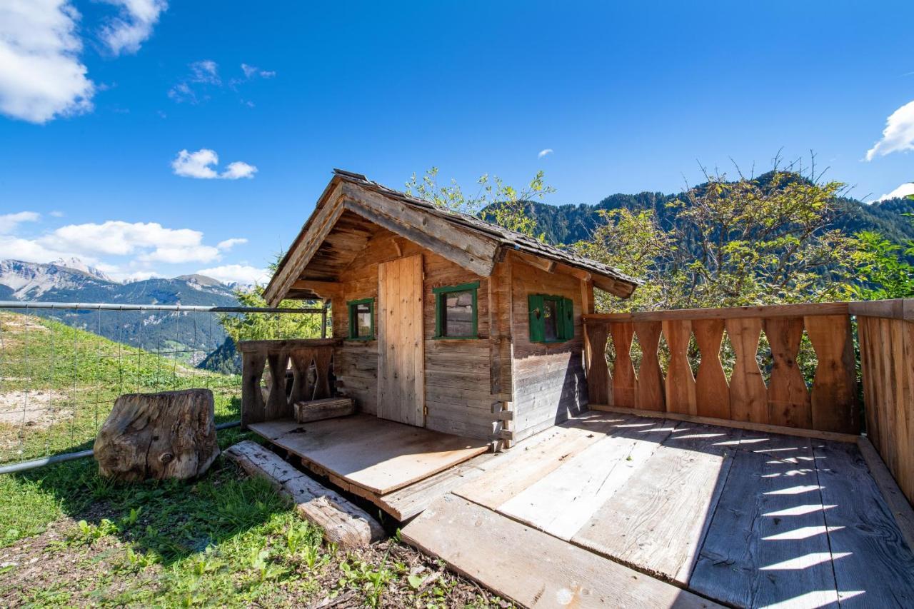 Agriturismo Apartments Tuene Ортизеи Экстерьер фото