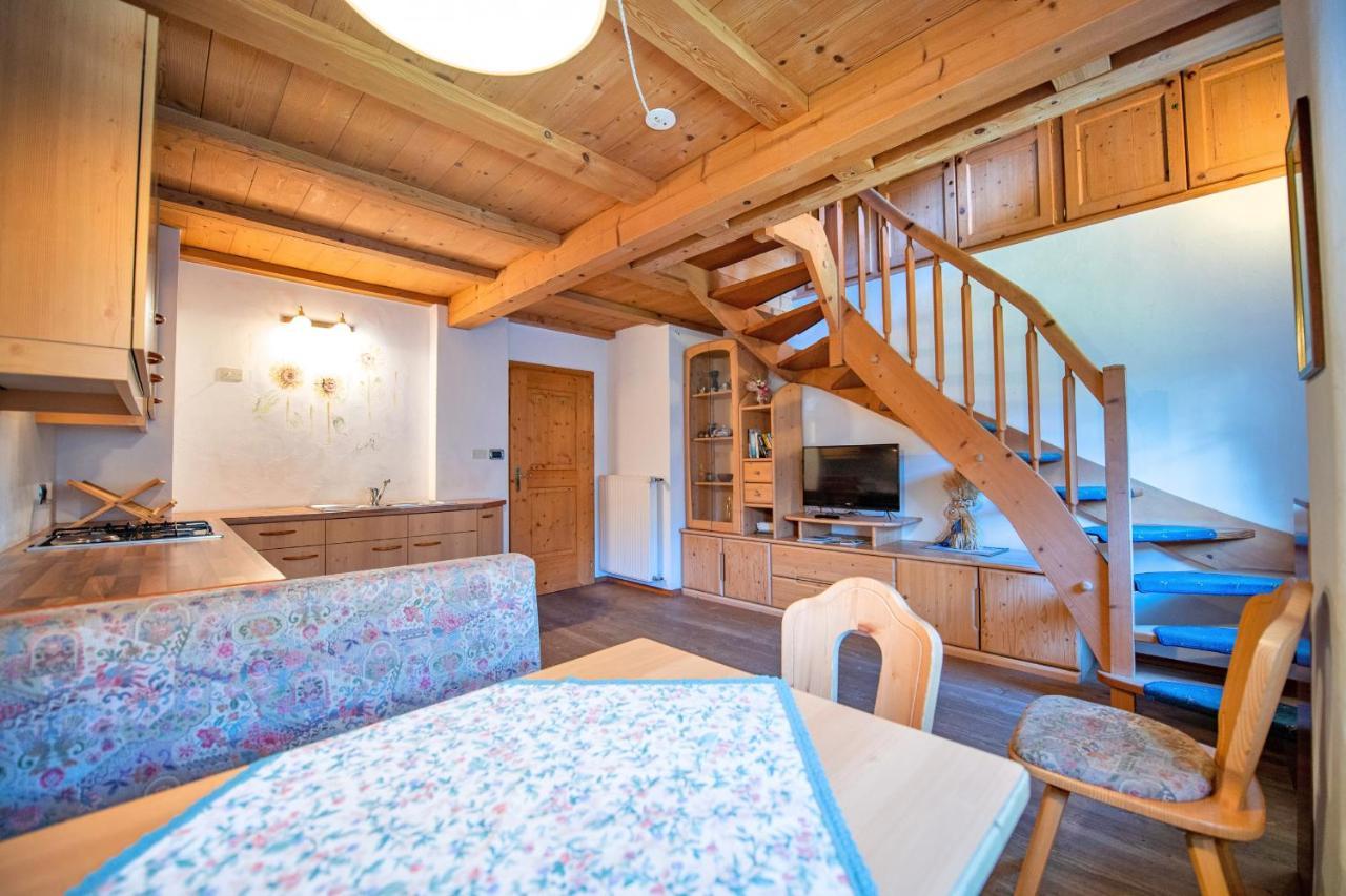 Agriturismo Apartments Tuene Ортизеи Экстерьер фото