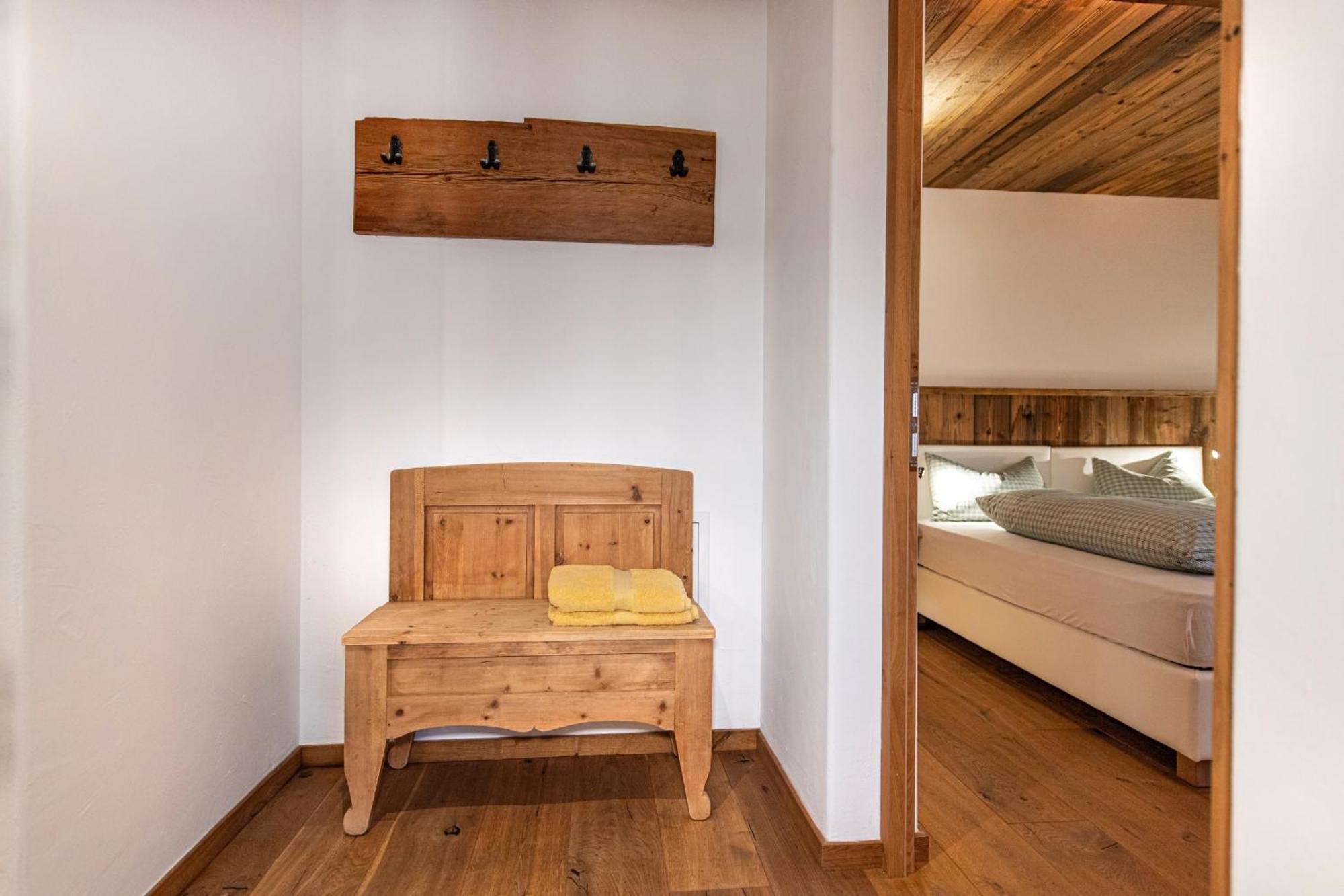 Agriturismo Apartments Tuene Ортизеи Экстерьер фото