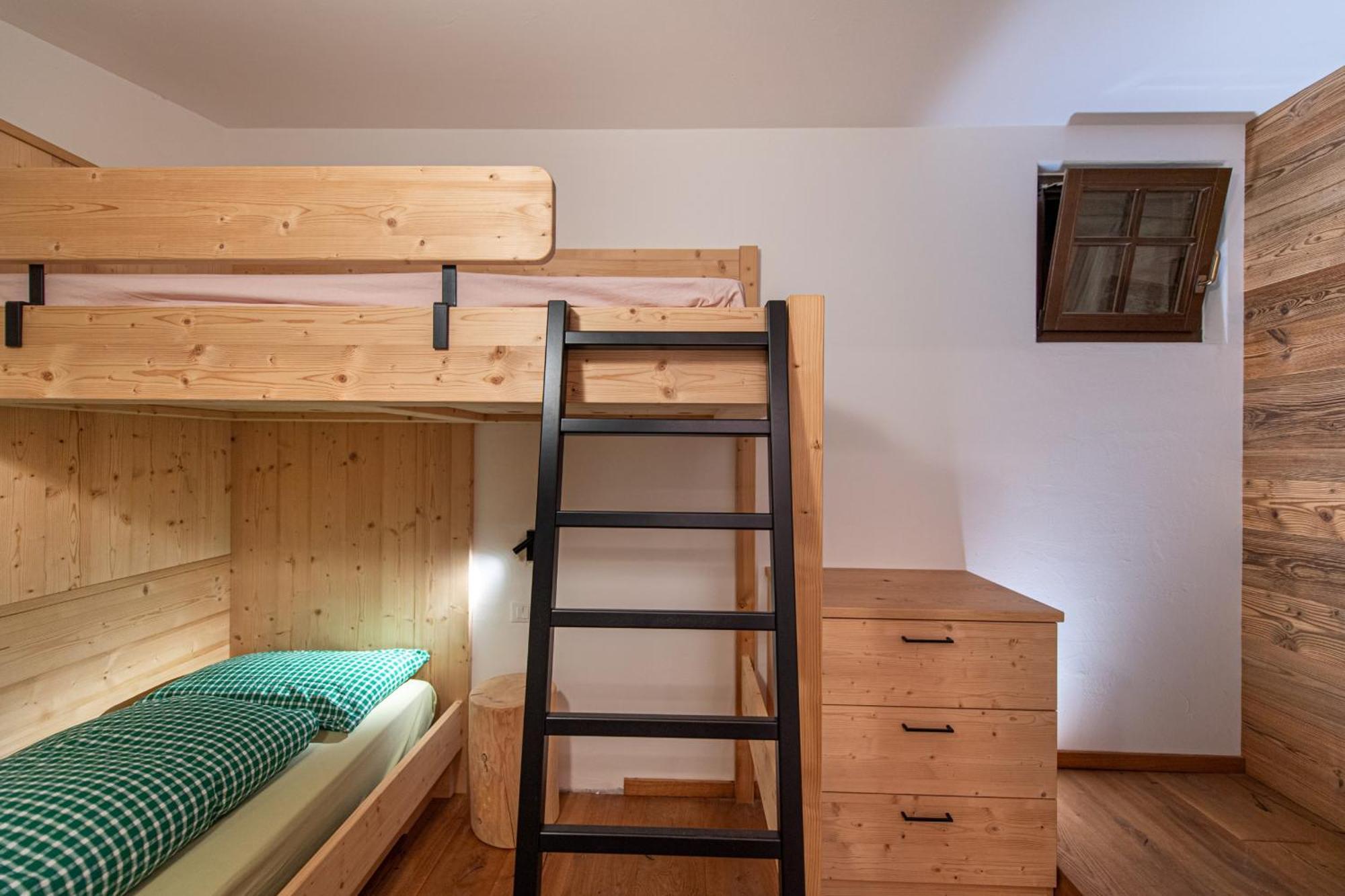 Agriturismo Apartments Tuene Ортизеи Экстерьер фото